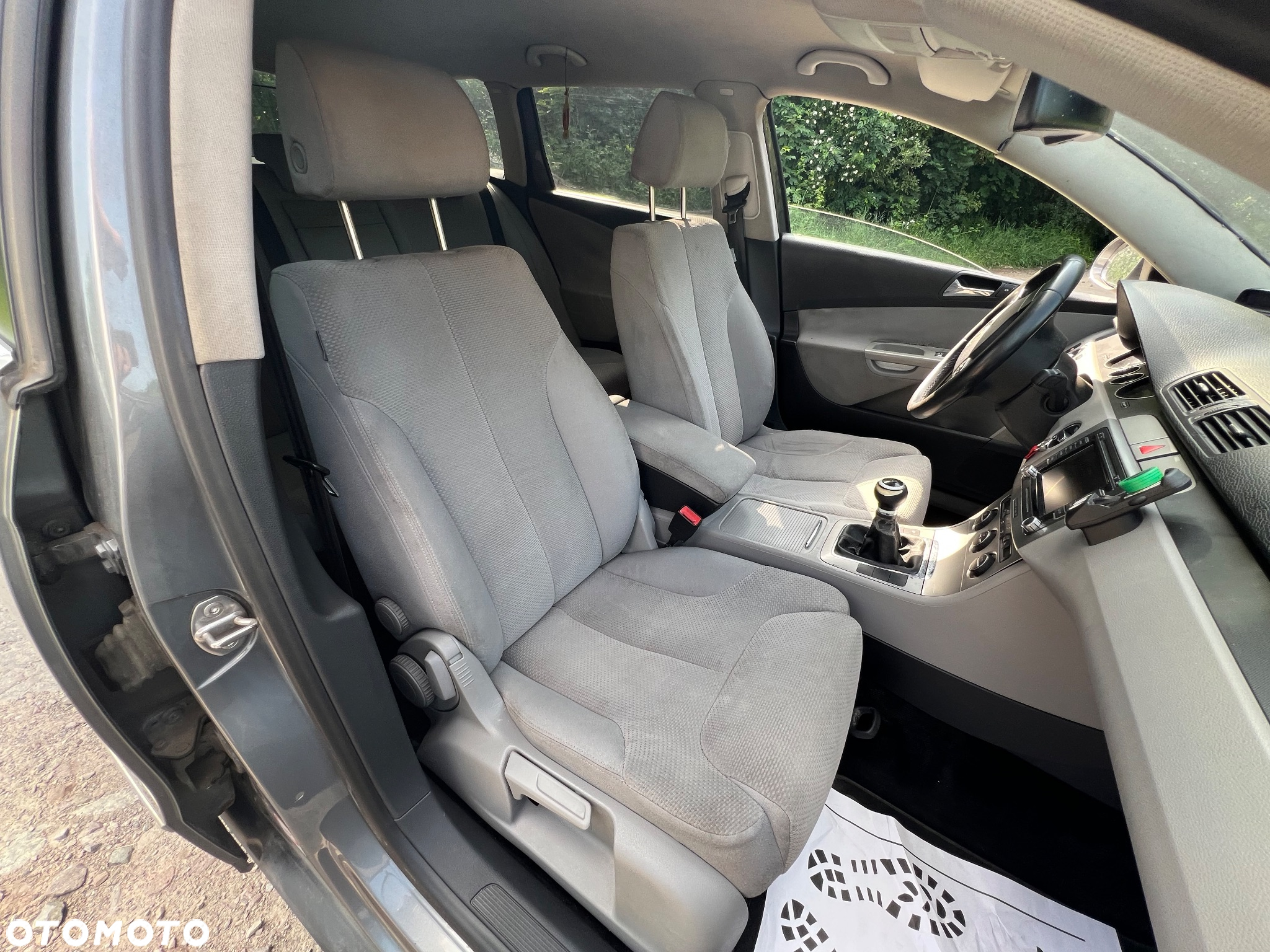 Volkswagen Passat 1.9 TDI Comfortline - 19