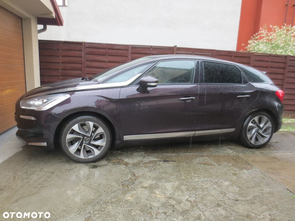 Citroën DS5 2.0 BlueHDi SportChic EAT6 - 2