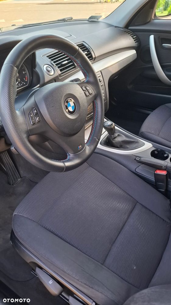 BMW Seria 1 118i - 12