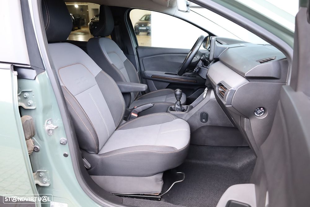 Dacia Jogger 1.0 TCe Extreme 7L - 44