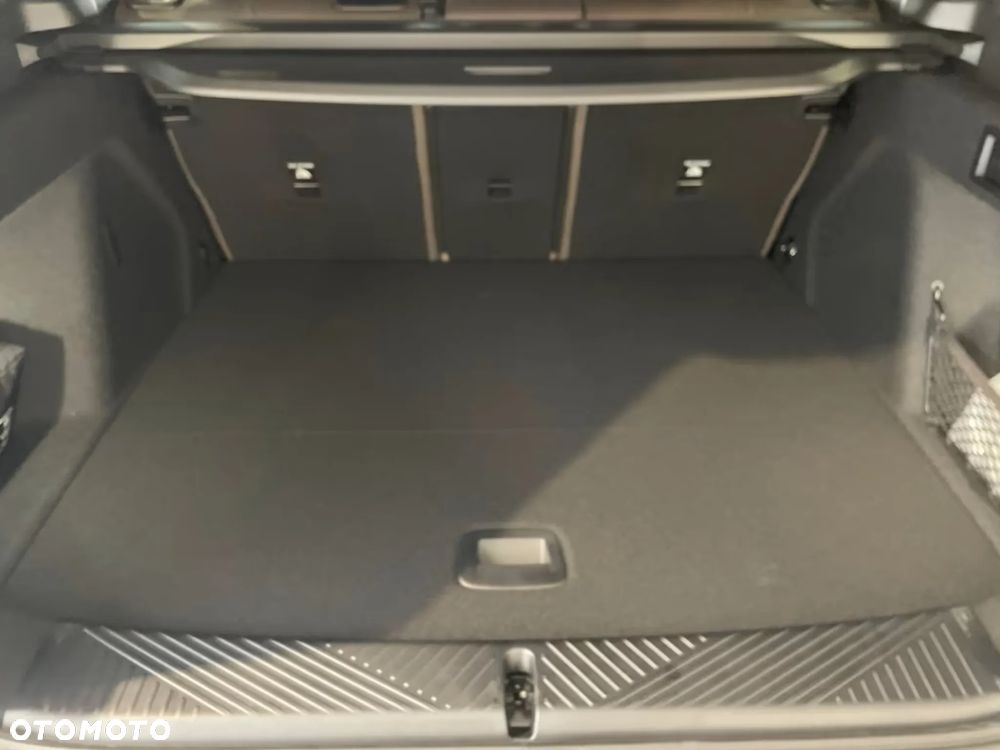 BMW X3 xDrive20 mHEV - 11