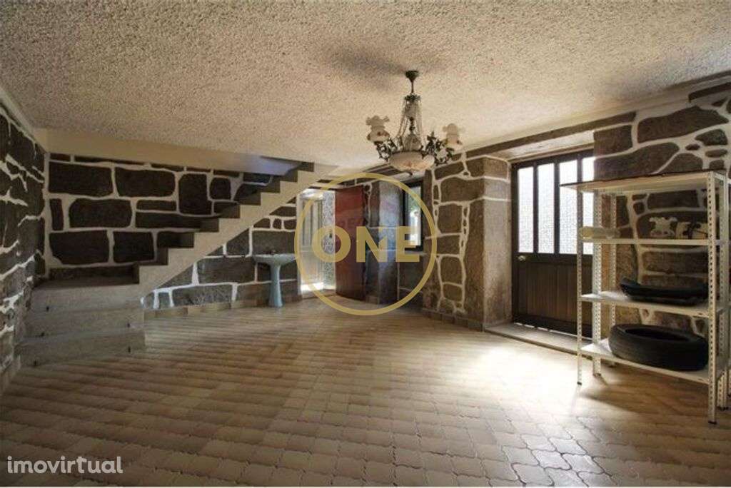 Quintinha em Ruivães - Grande imagem: 2/14