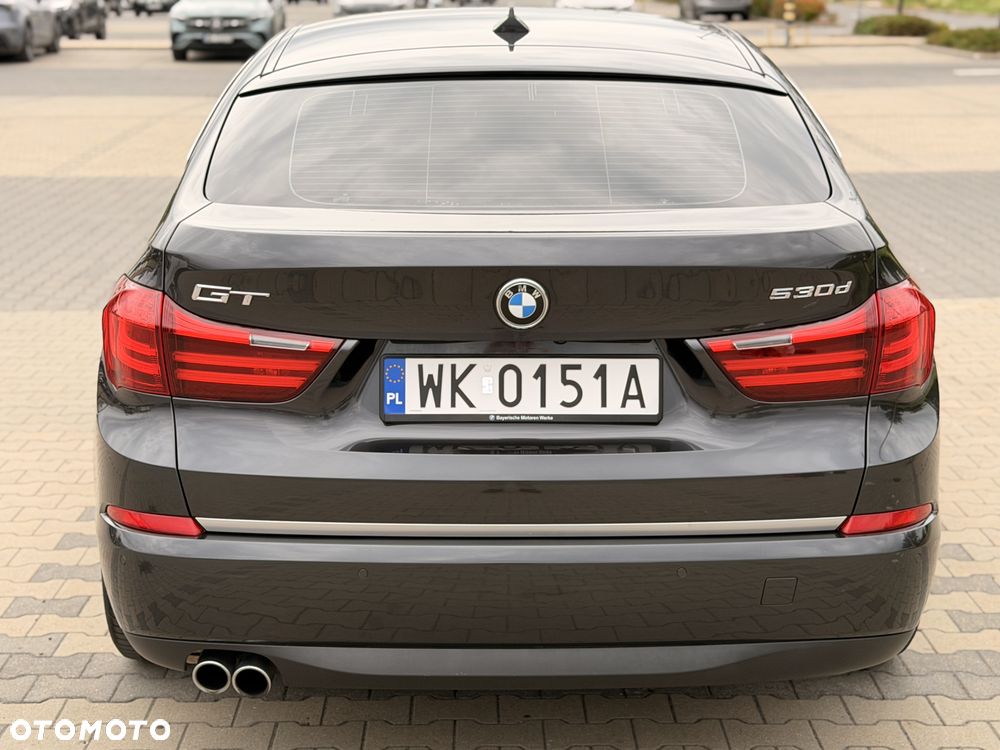 BMW 5GT - 6