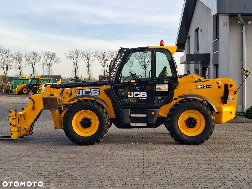 JCB 540 - 140 Hi Viz - 2
