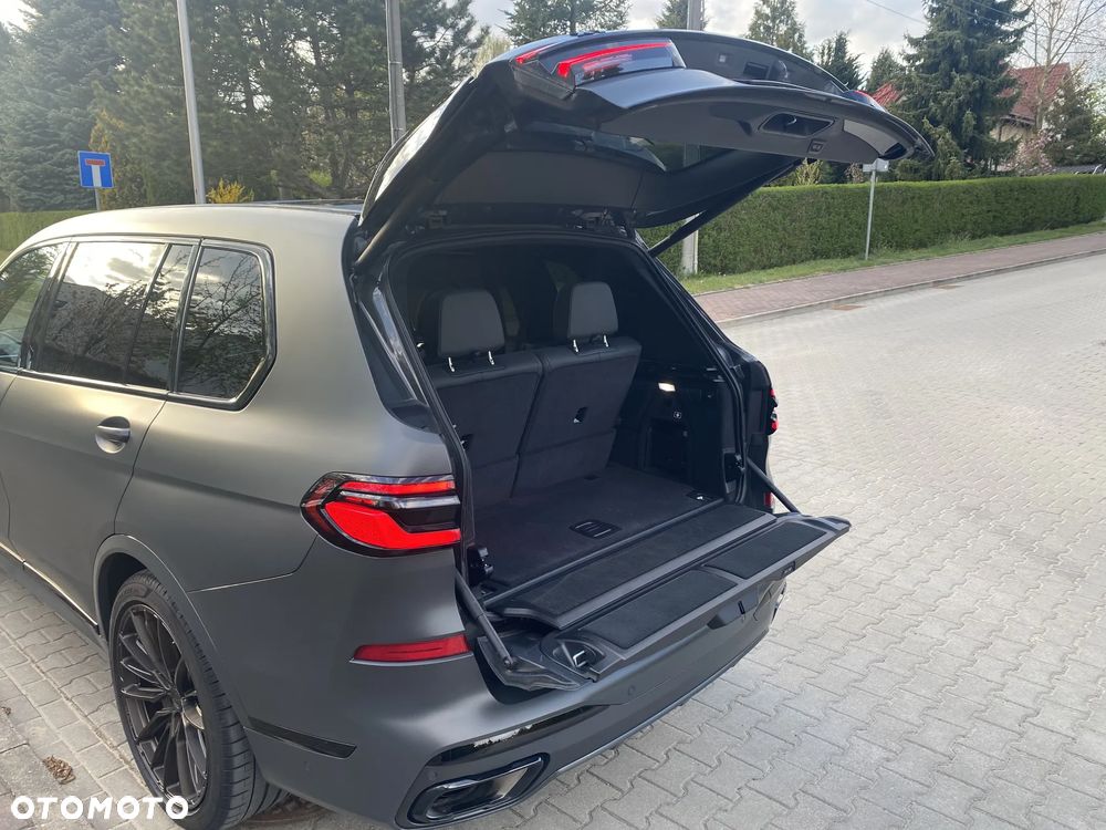 BMW X7 xDrive40d mHEV M Sport sport - 7