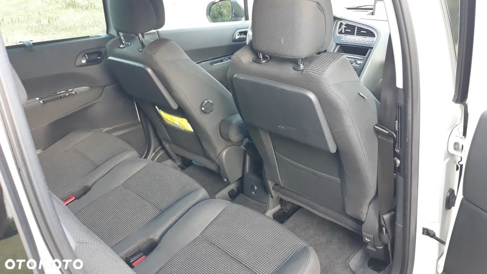 Peugeot 5008 HDI 150 Allure - 12