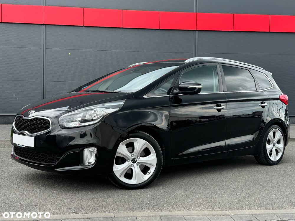 Kia Carens 1.7 CRDi Business Line 7os 7DCT - 1