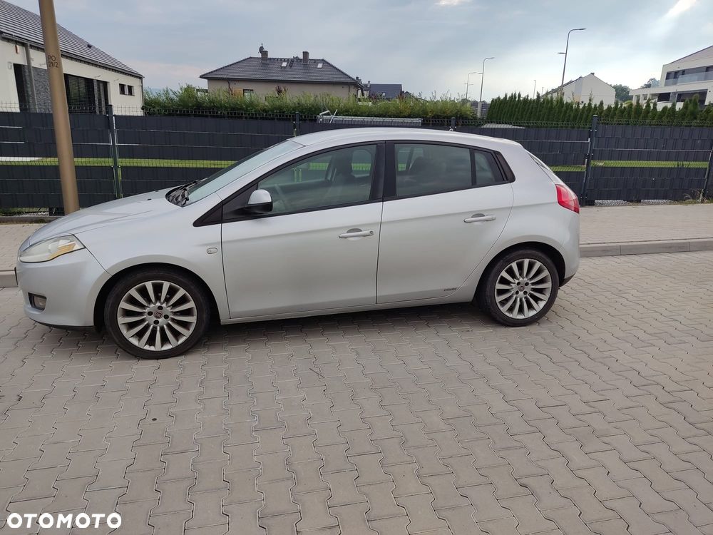 Fiat Bravo - 1