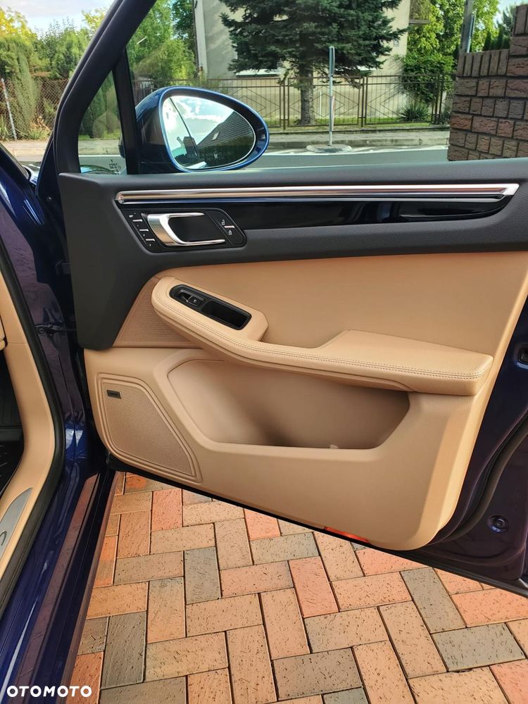 Porsche Macan - 14
