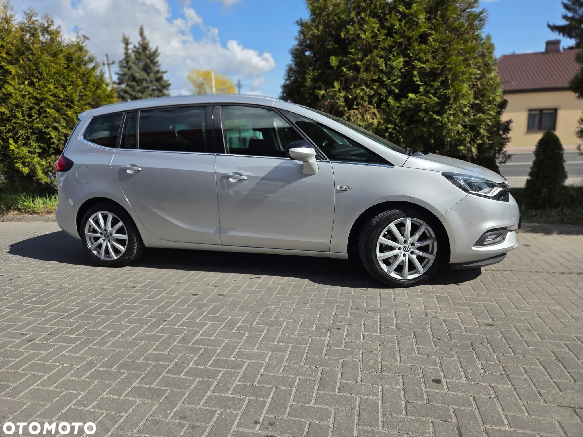 Opel Zafira 2.0 D (CDTI) Automatik Innovation - 17