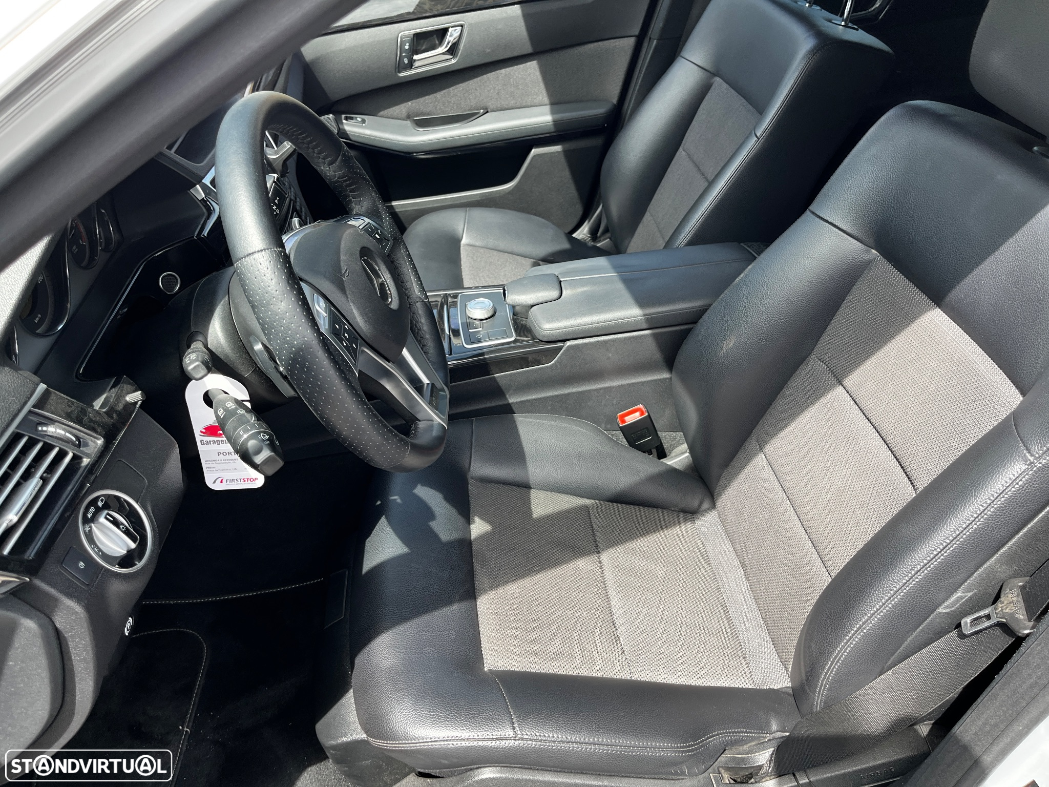 Mercedes-Benz E 250 CDi Avantgarde BlueEfficiency Auto. - 27
