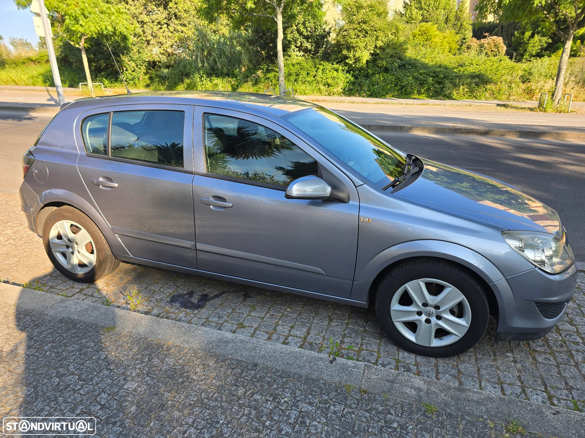 Opel Astra 1.3 CDTi Enjoy EcoFLEX - 3