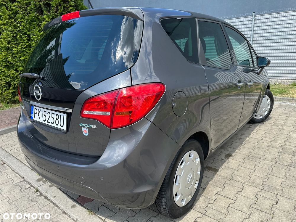 Opel Meriva - 11