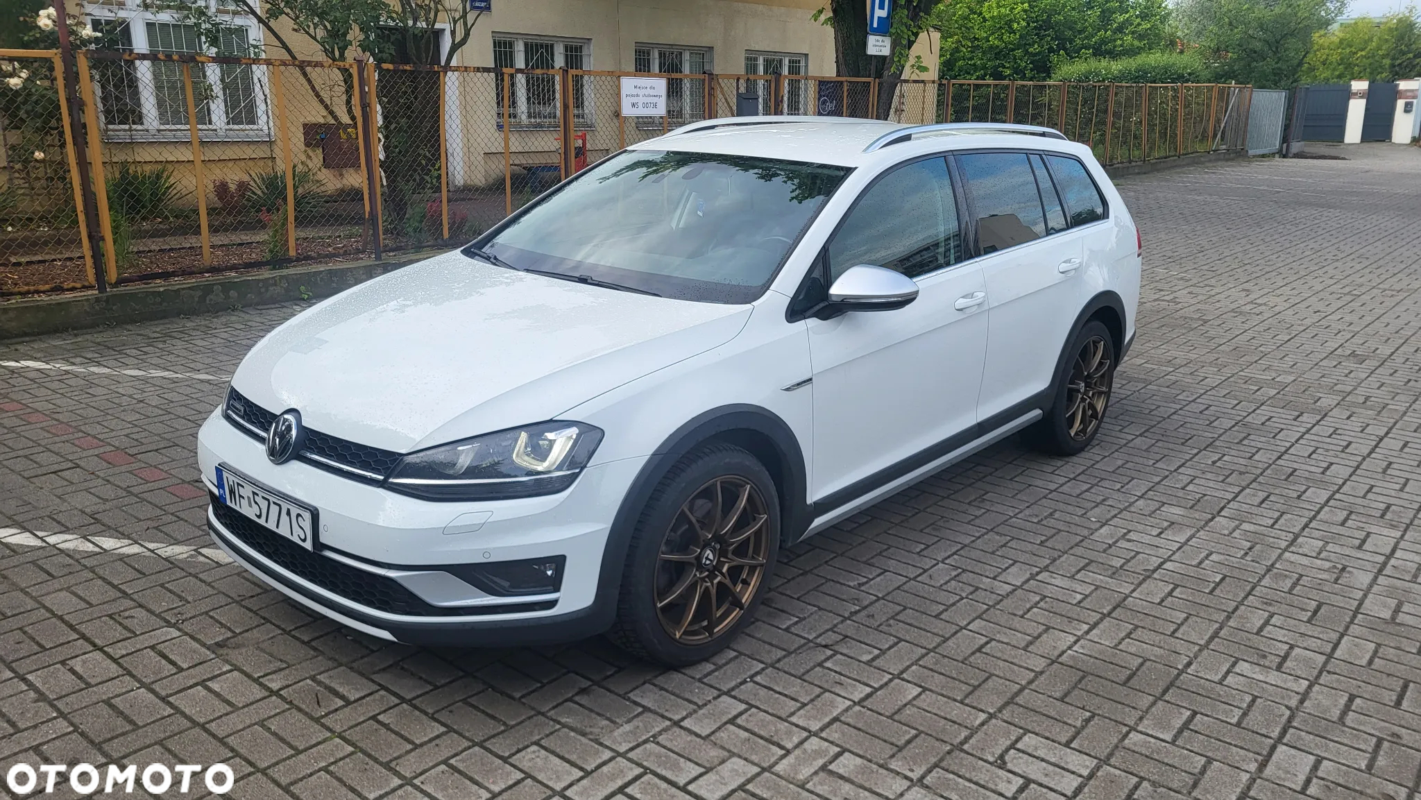 Volkswagen Golf Alltrack 1.8 TSI BMT 4Mot DSG - 2