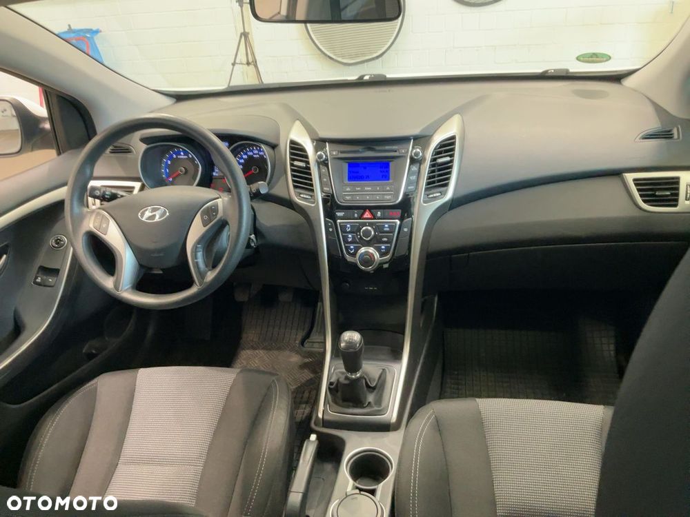 Hyundai i30 1.4 Classic - 8