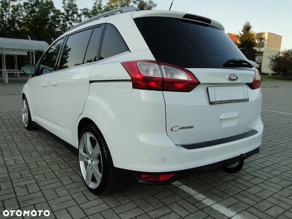 Ford Grand C-MAX 1.6 TDCi Titanium - 29