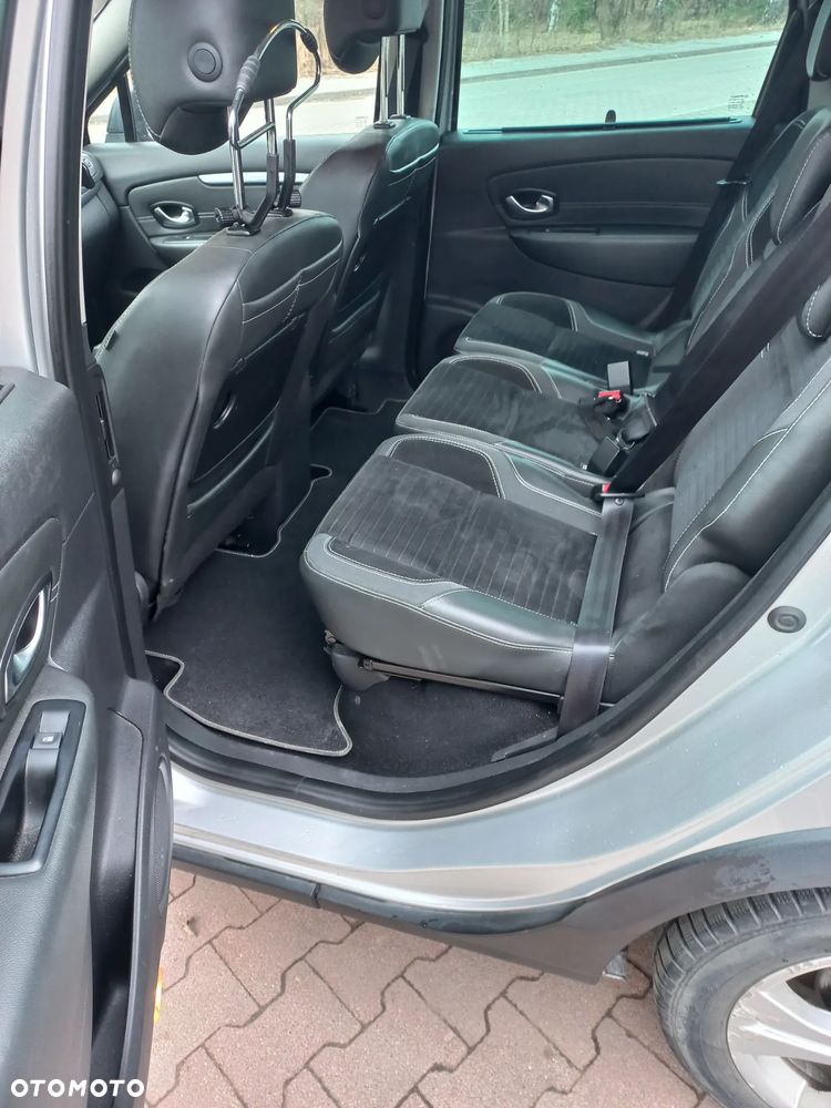 Renault Scenic dCi 110 Xmod Paris - 11
