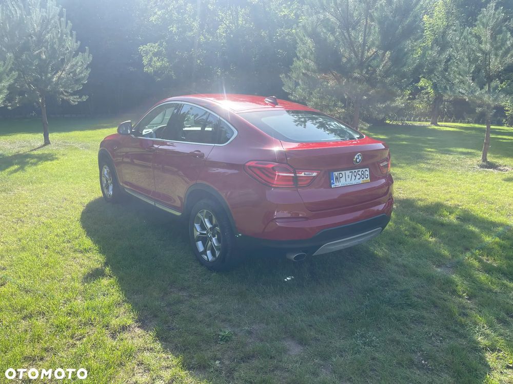 BMW X4 xDrive20d xLine - 13