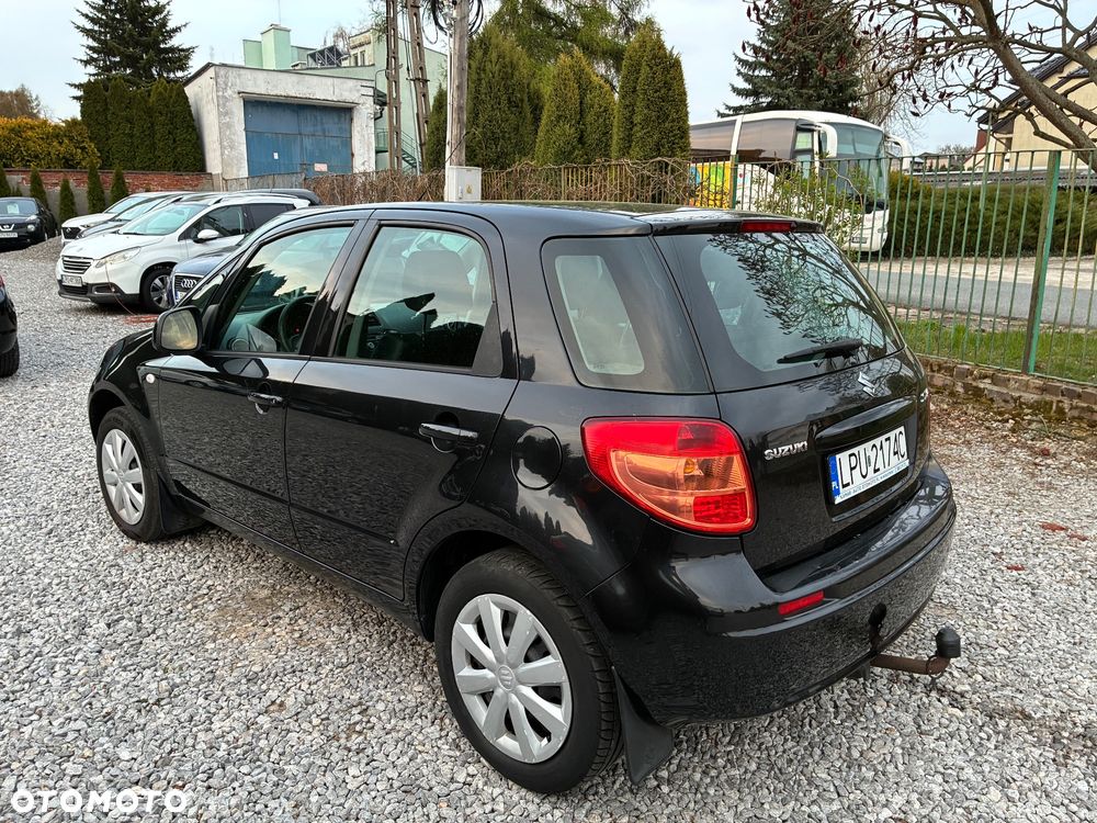 Suzuki SX4 1.6 VVT 4x2 Comfort - 5