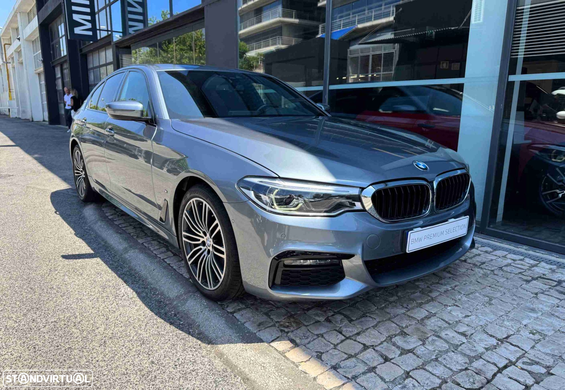 BMW 530 e iPerformance Pack M - 3