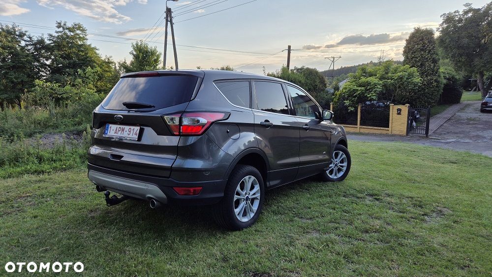 Ford Kuga 2.0 TDCi 4WD Titanium - 3