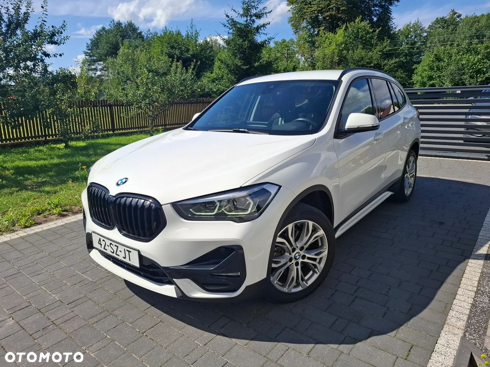 BMW X1 sDrive18d Sport Line - 1