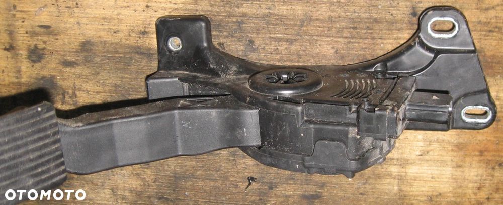 dźwignia hamulca ręcznego pedał gazu JEEP GRAND CHEROKEE WK2 52124785AE - 6