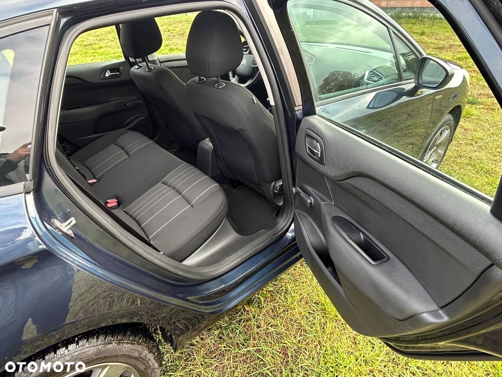 Citroën C4 1.6 HDi Attraction - 20