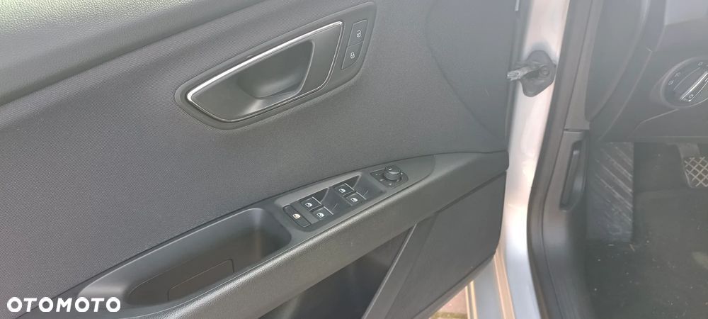 Seat Leon 1.6 TDI Ecomotive Style S&S - 8