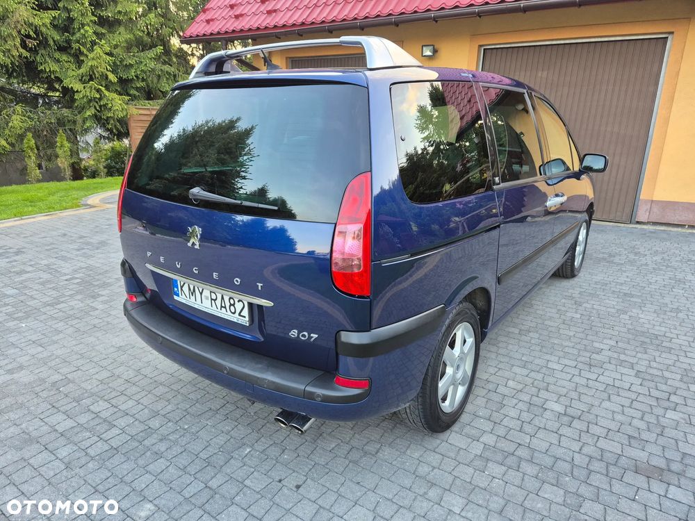 Peugeot 807 - 12