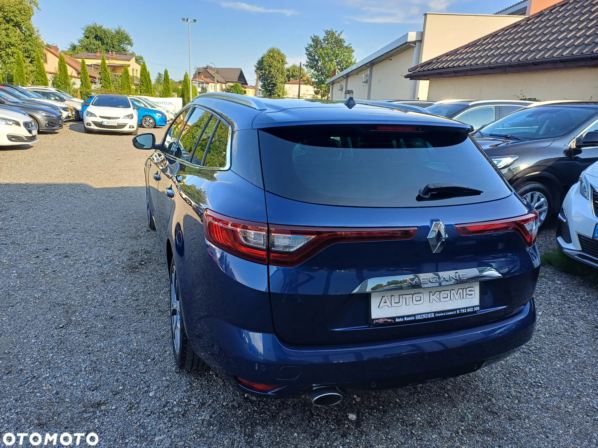Renault Megane Grandtour ENERGY TCe 130 BOSE EDITION - 4