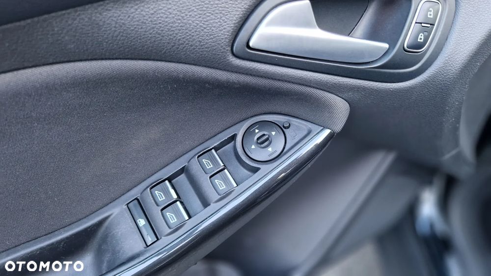 Ford Focus 1.0 EcoBoost Titanium ASS - 31