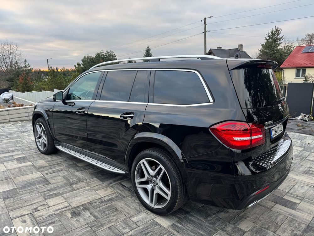 Mercedes-Benz GLS - 25