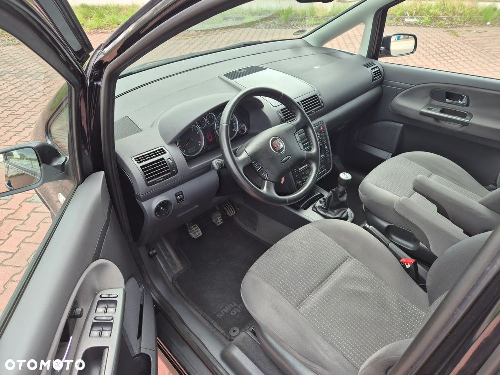 Seat Alhambra 2.0 Vigo - 16