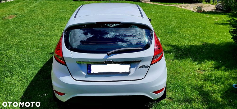 Ford Fiesta 1.25 Titanium EU5 - 23