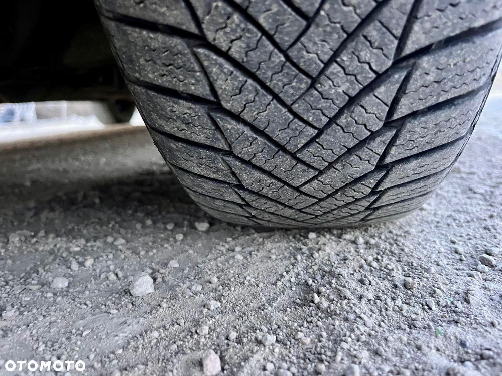 Mitsubishi Space Star - 20