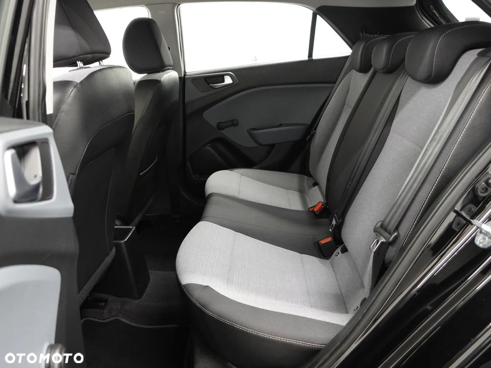 Hyundai i20 1.2 Classic - 23