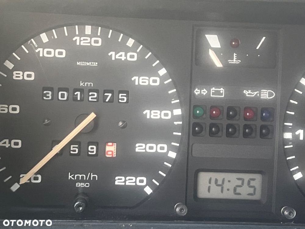 Volkswagen Golf - 4