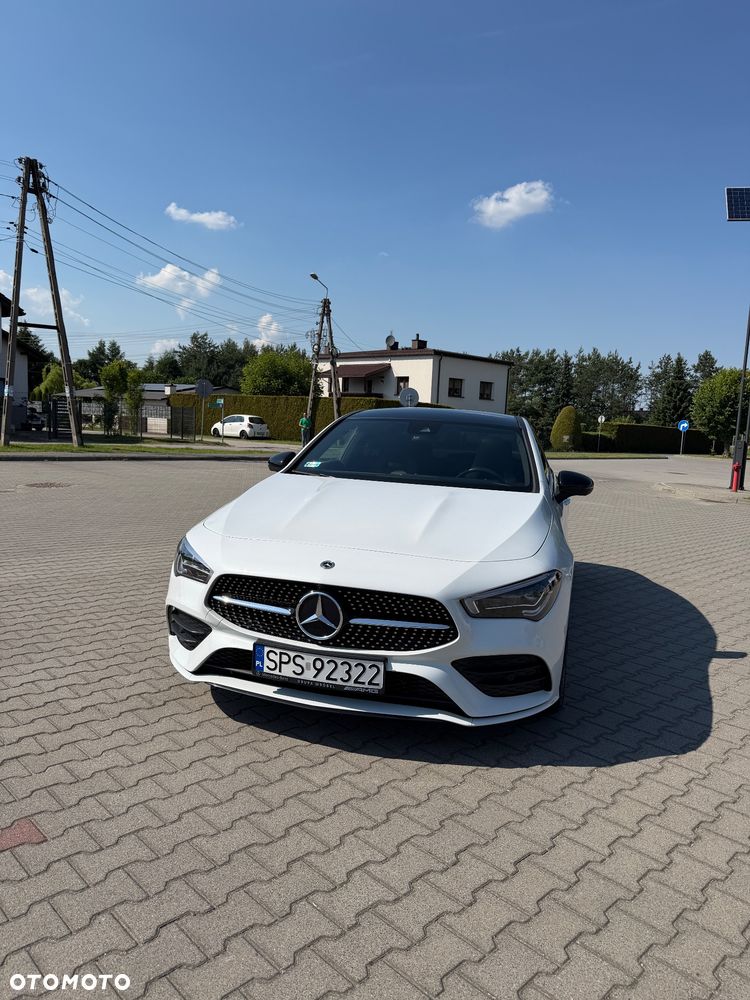 Mercedes-Benz CLA 200 4-Matic AMG Line 8G-DCT - 2