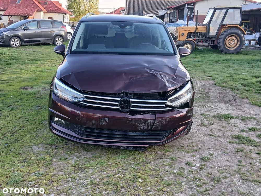 Volkswagen Touran 1.5 TSI ACT OPF DSG Highline - 2