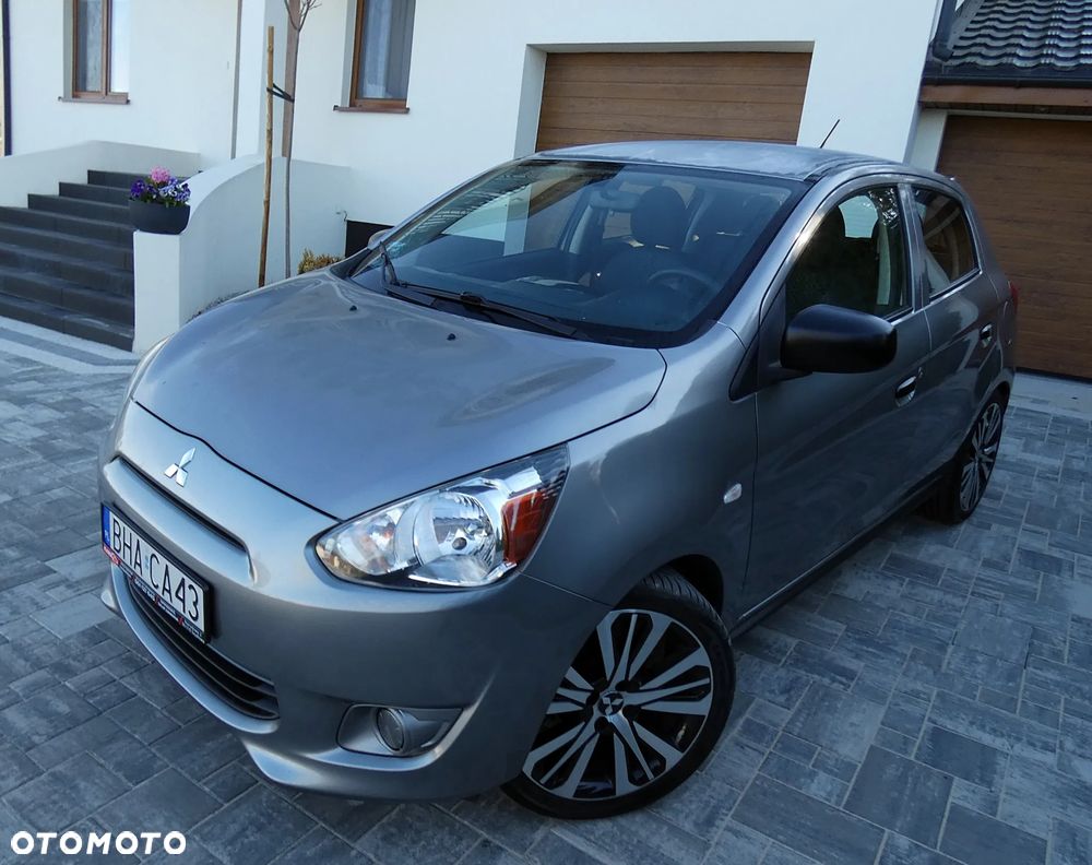 Mitsubishi Space Star 1.2 Invite CVT - 36