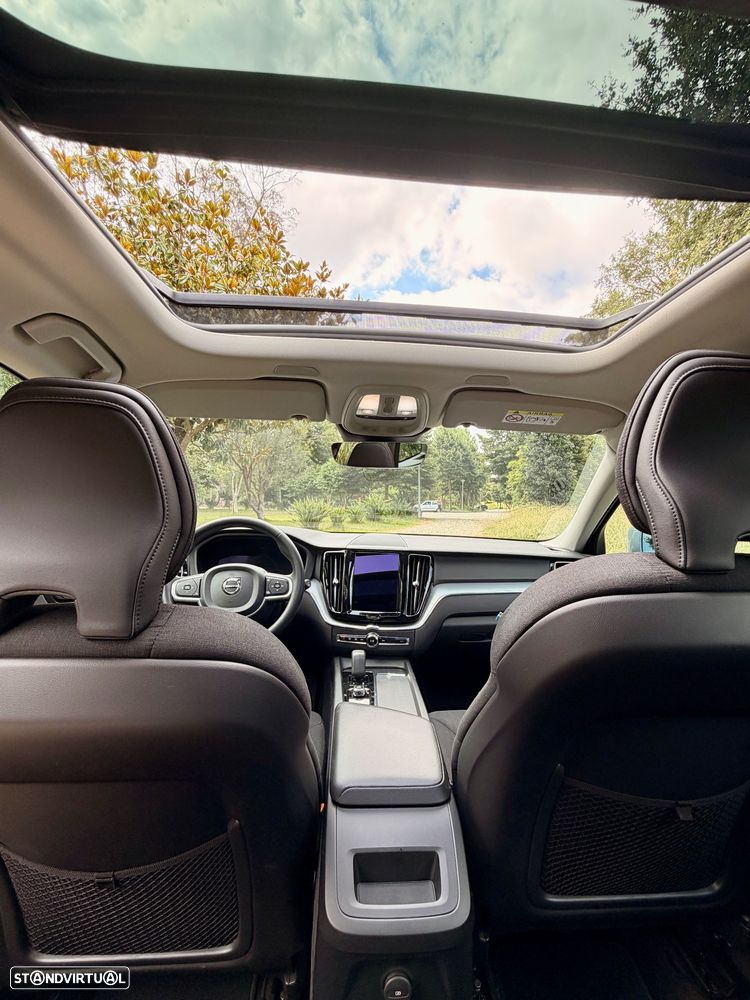 Volvo XC 60 T6 AWD Recharge Geartronic Inscription - 16