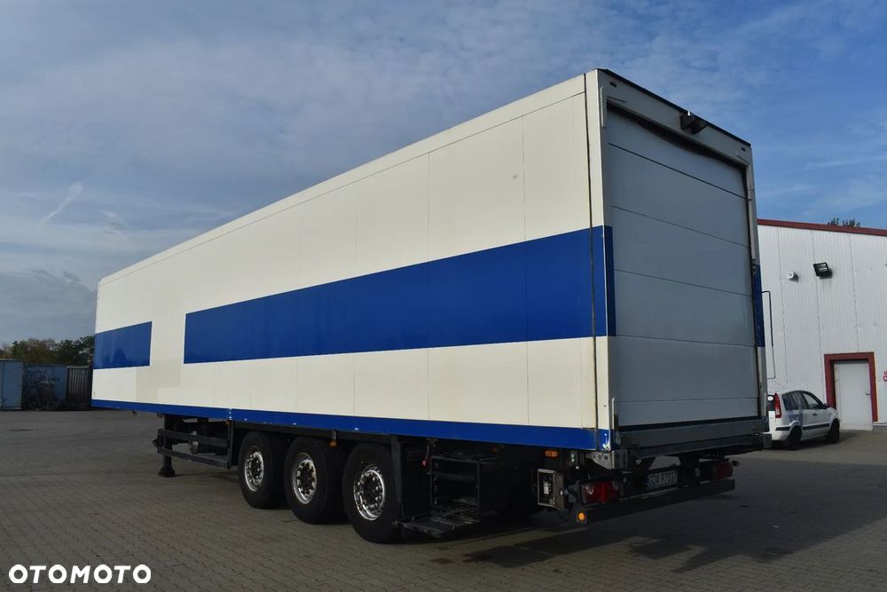 Schmitz Cargobull SKO 24 - 6
