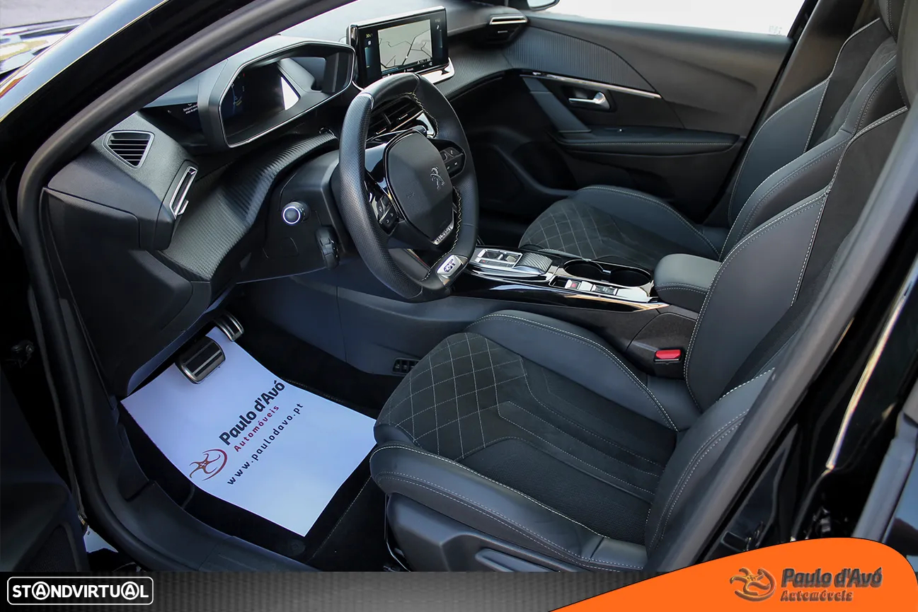 Peugeot e-208 50 kWh GT Pack - 10