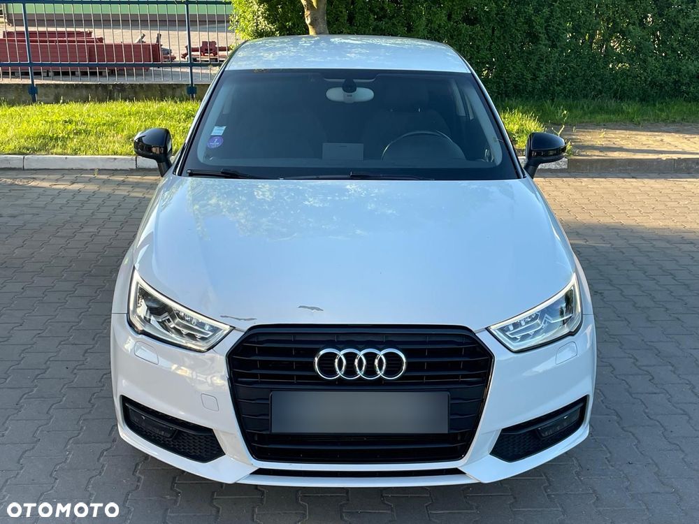 Audi A1 3-drzwiowe 1.0 TFSI ultra design - 2