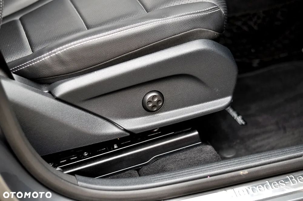 Mercedes-Benz GLC 350 e 4Matic 7G-TRONIC Exclusive - 19