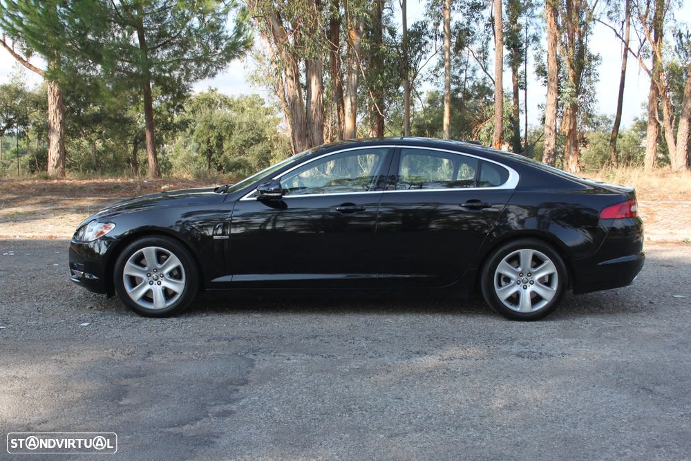 Jaguar XF 3.0 D V6 S Premium Luxury - 38