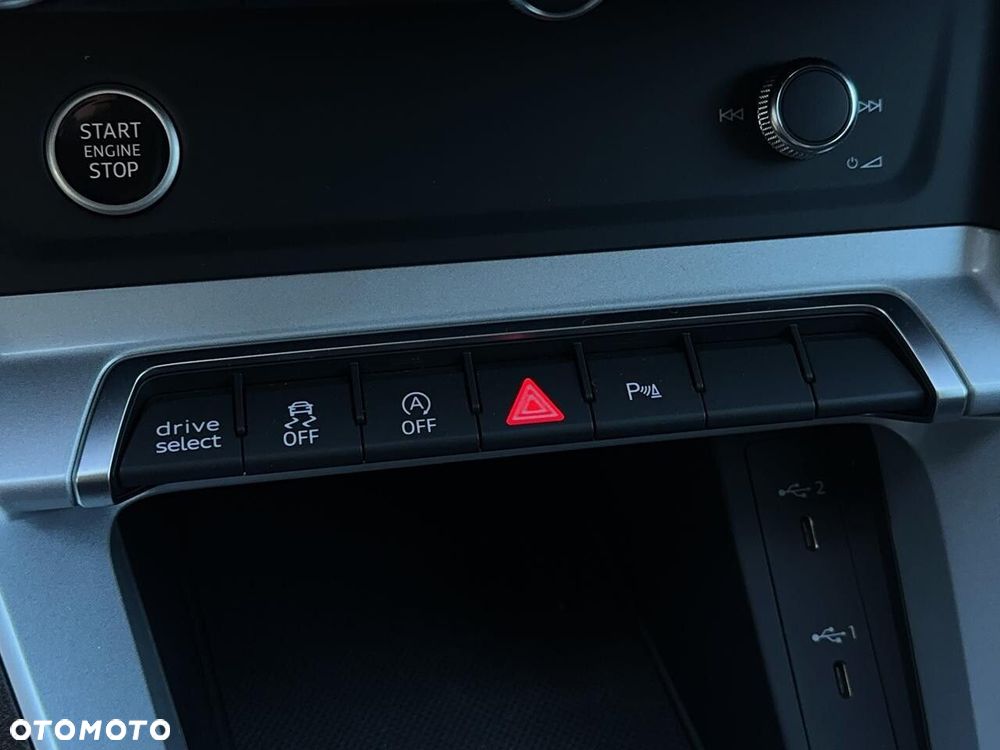 Audi Q3 Sportback - 28