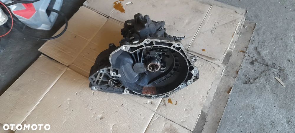 silnik słupek opel corsa combo 1,7 DTI  180tys  Y17DTL - 16