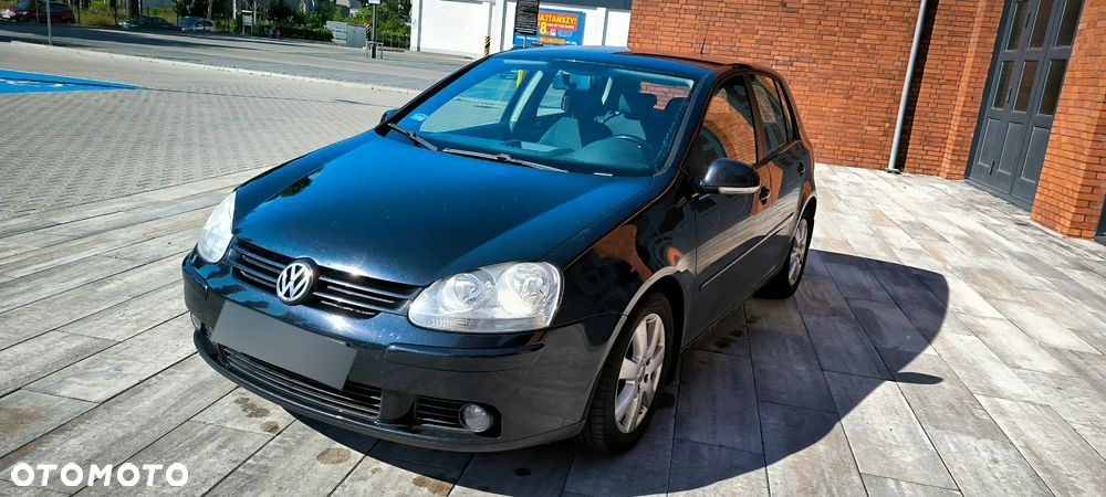 Volkswagen Golf V 1.6 FSI Trendline - 2